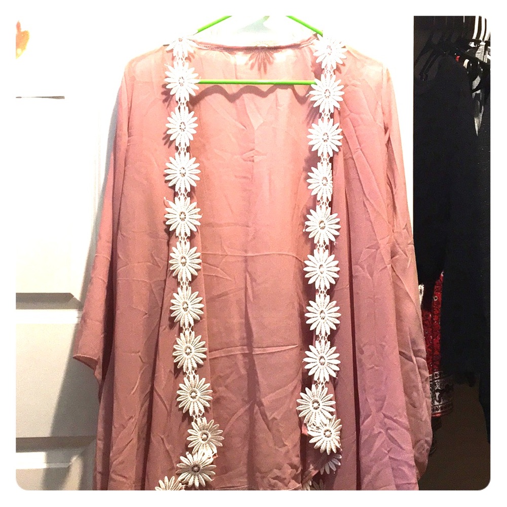 Nude pink kimono